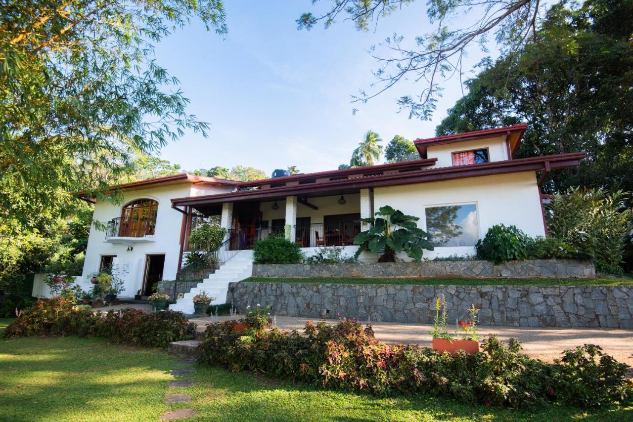 Villa Shenandoah Канди Екстериор снимка