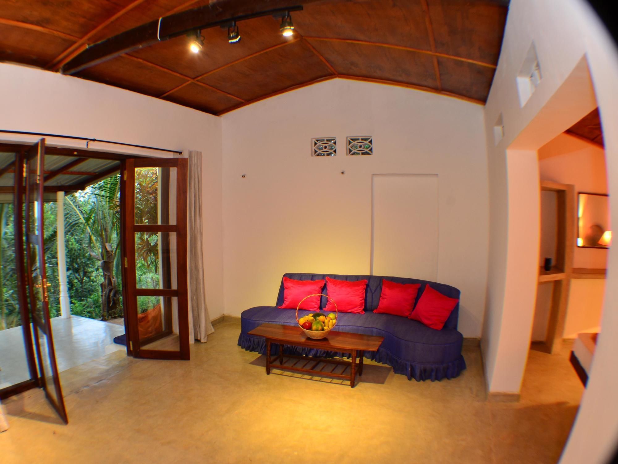 Villa Shenandoah Канди Екстериор снимка