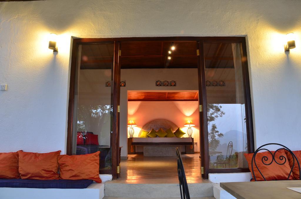 Villa Shenandoah Канди Екстериор снимка